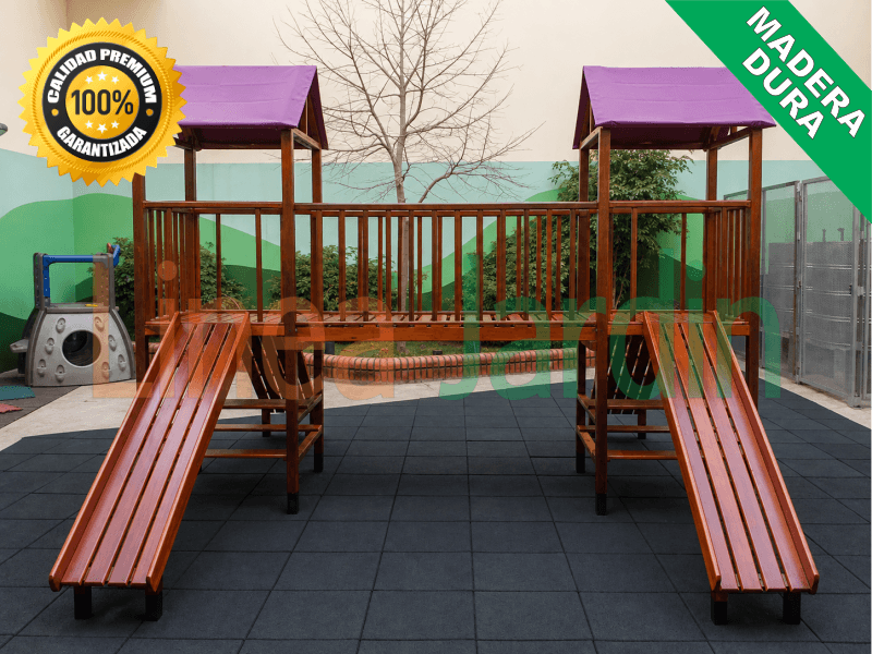Juegos de Plaza. Mangrullos Infantiles de Madera con Tobogan y Hamacas