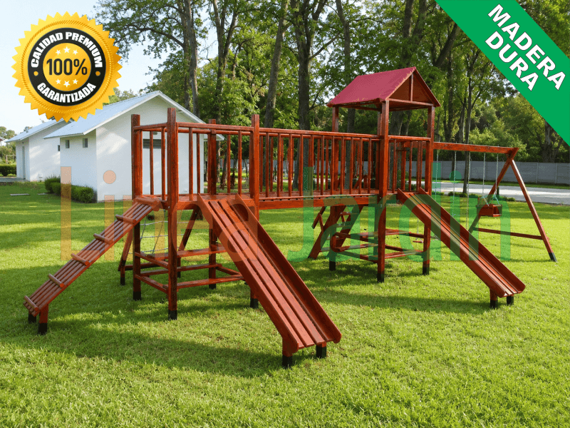 Juegos de Plaza. Mangrullos Infantiles de Madera con Tobogan y Hamacas