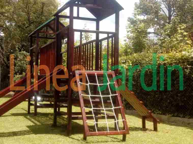 Juegos de Plaza, Mangrullo con Tobogan