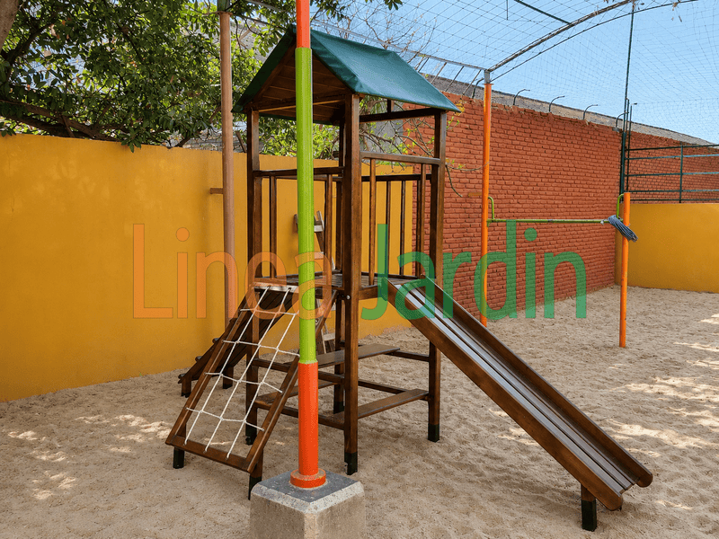 Juegos de Plaza, Mangrullo con Tobogan